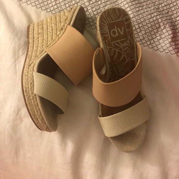 Wedge espadrille sandal - Picture 2 of 4
